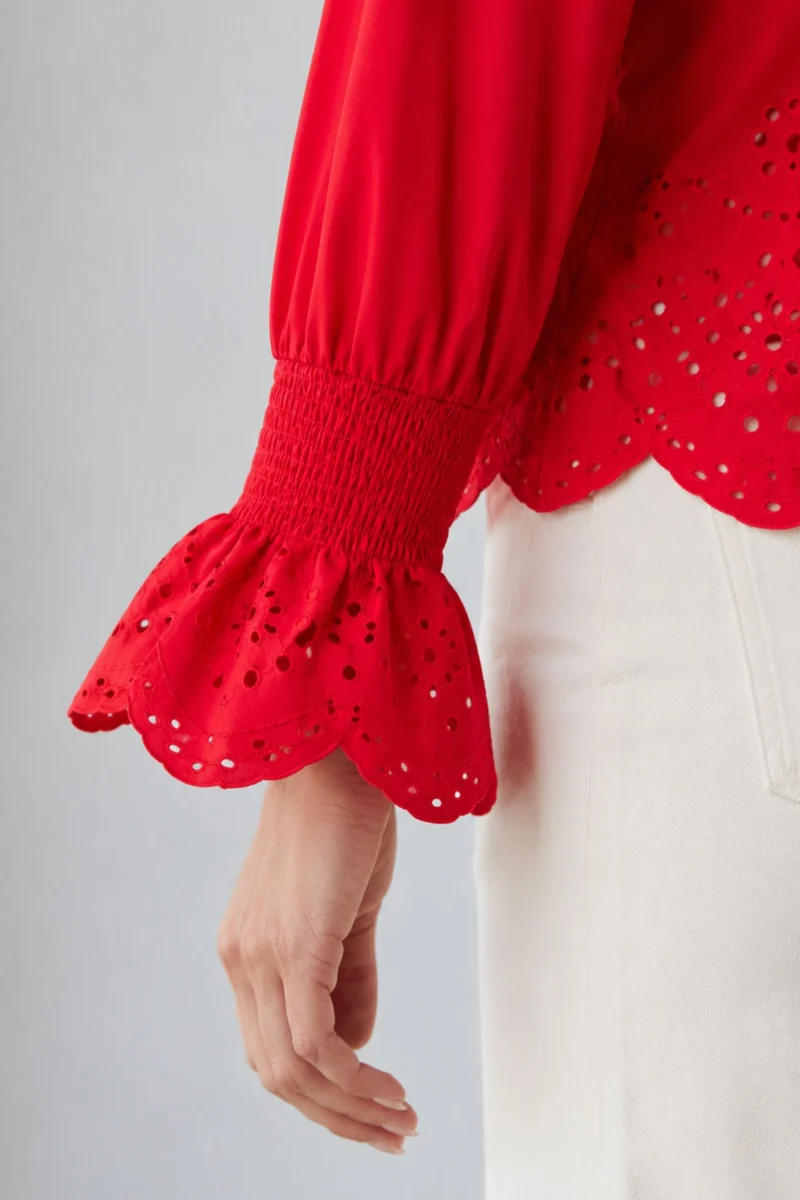 Avielle Top|100% Cotton Schiffli Scallop Hem Top