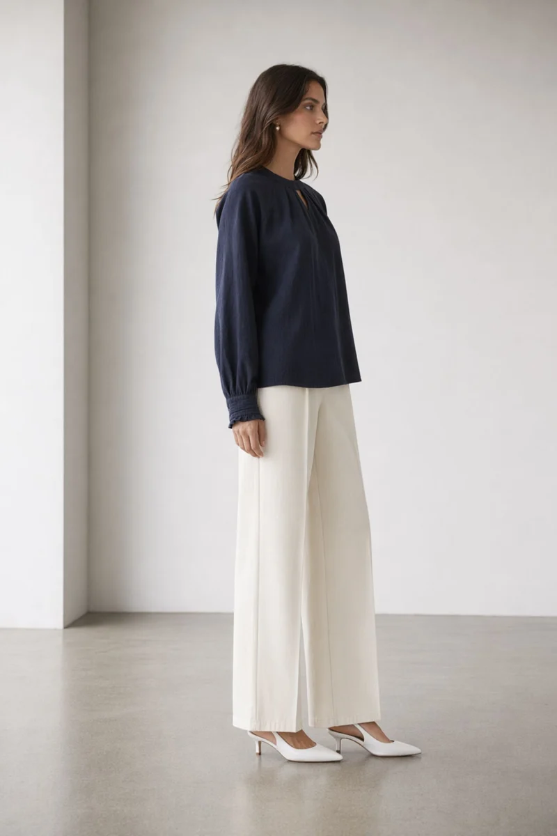 Azeliah|100% Cotton Navy Keyhole Puff Sleeve Top
