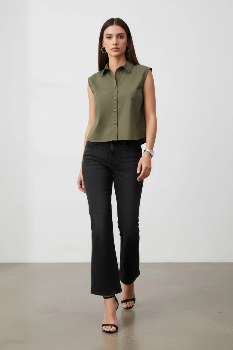 Saanvi|100% Cotton Sleeveless Button-Down Shirt