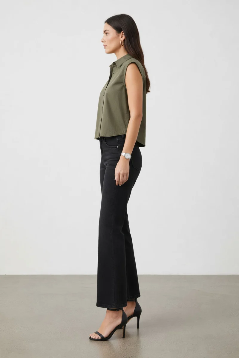 Saanvi|100% Cotton Sleeveless Button-Down Shirt