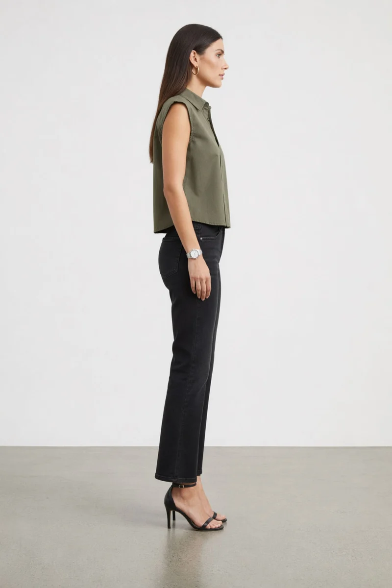 Saanvi|100% Cotton Sleeveless Button-Down Shirt