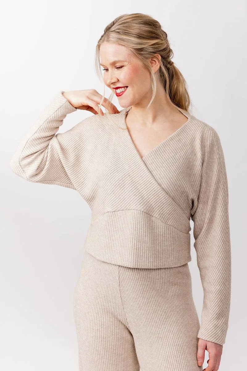 Patron de couture PDF | Pull et robe cache-cœur Kajo | Named Clothing