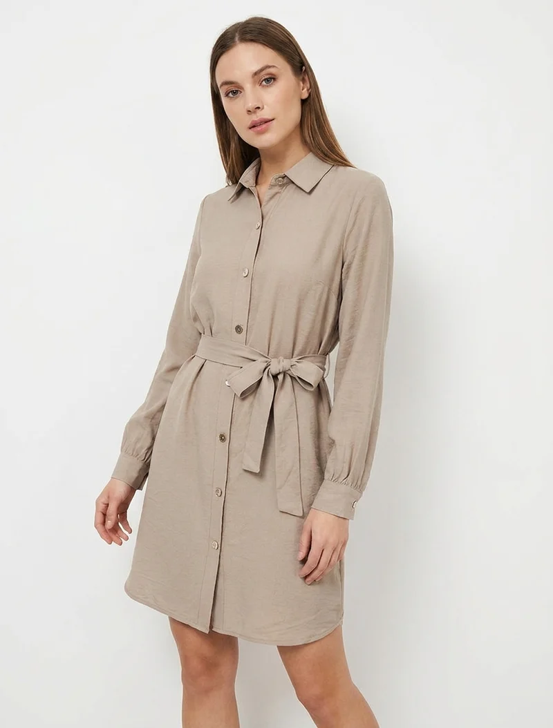 Robe chemise droite à manches longues - Beige