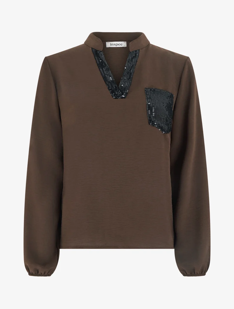 Top droit à col V et poche à sequins - Marron