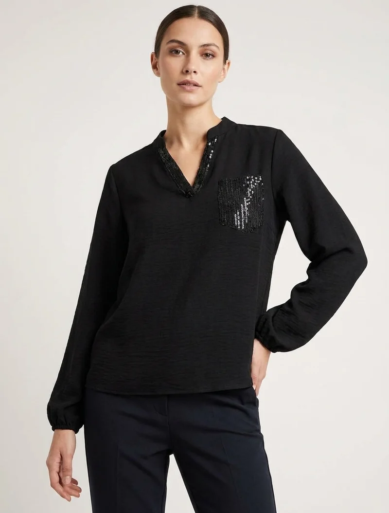 Top droit à col V et poche à sequins - Noir