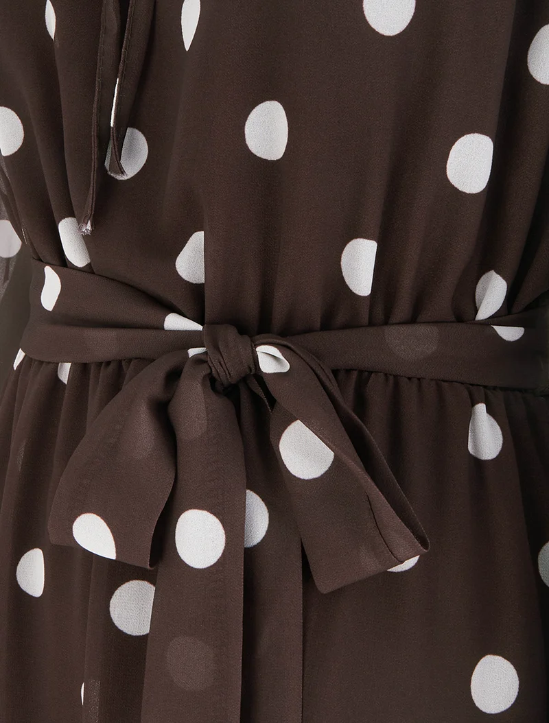 Robe à pois évasée à manches longues - Marron