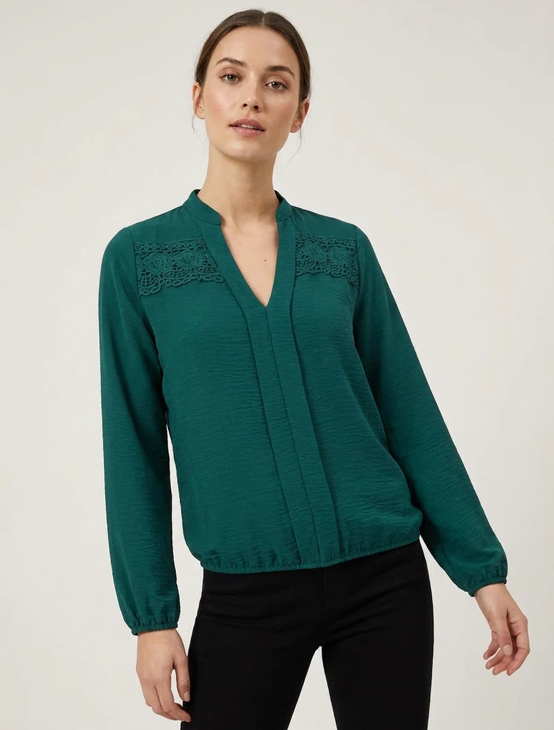 Top boule à col V et dentelle - Vert sapin