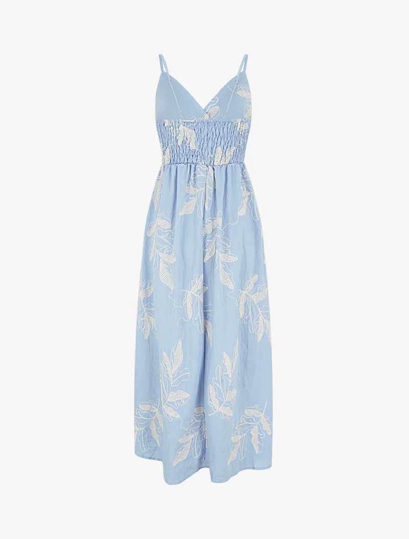 Robe longue empire à broderies feuilles stylisées - Bleu ciel