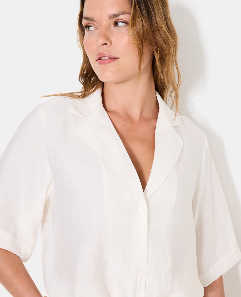 Chemise manches courtes col tailleur