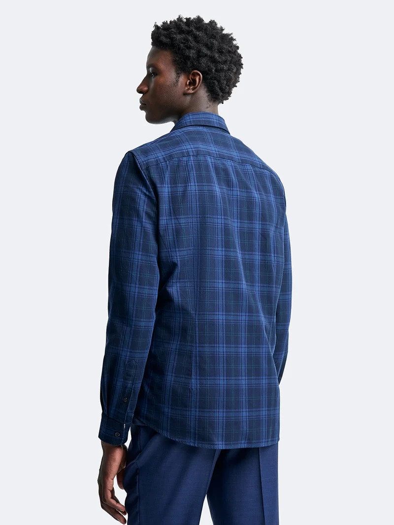 Chemise slim à carreaux