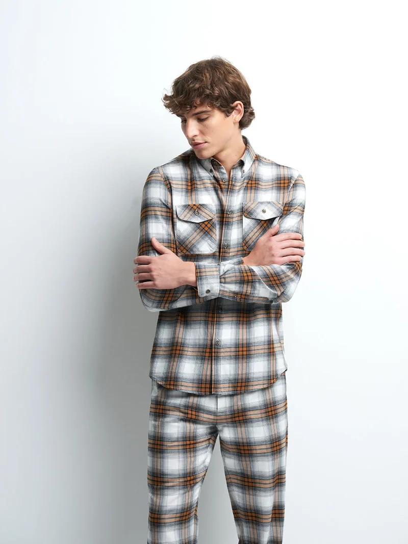 Chemise slim à carreaux