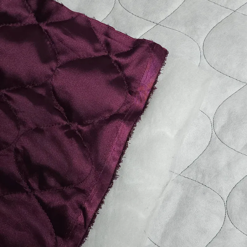 Doublure matelassée isolante | Intérieur Thinsulate® | Bourgogne | Marigold – Fabriqué à Montréal | 82 cm | FIN DE ROULEAU