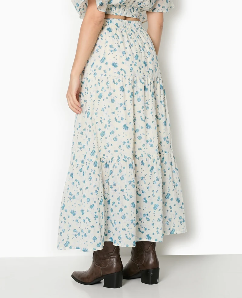 Jupe longue à étages motif fleurs