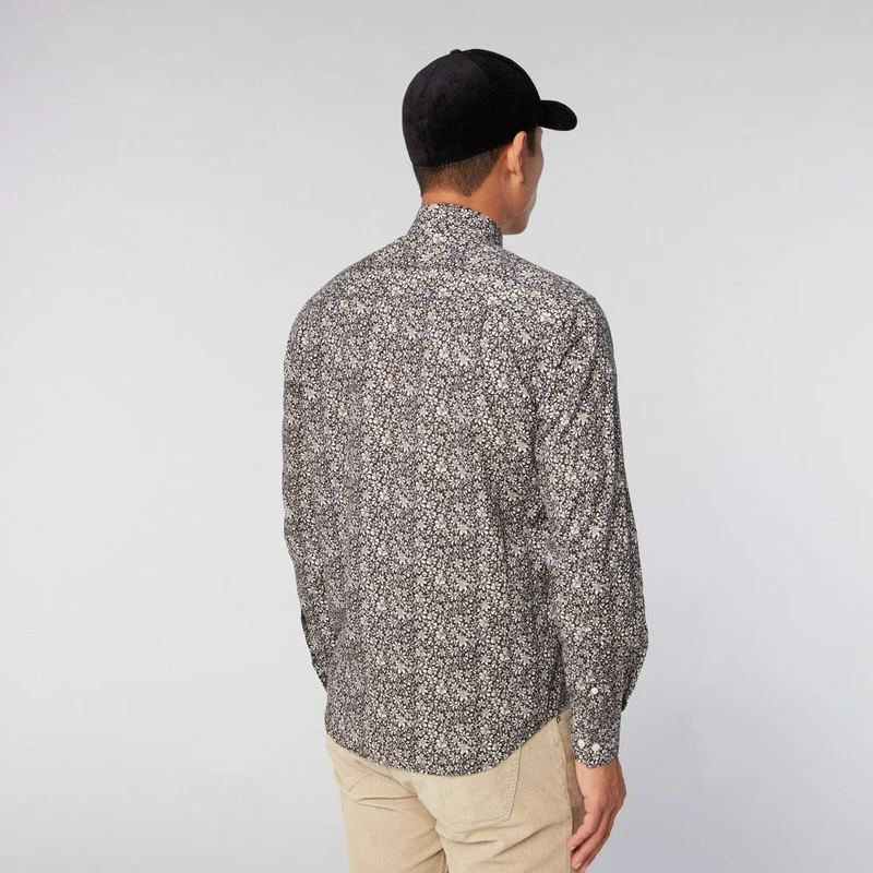 Chemise homme imprimée fleurs coupe ajustée