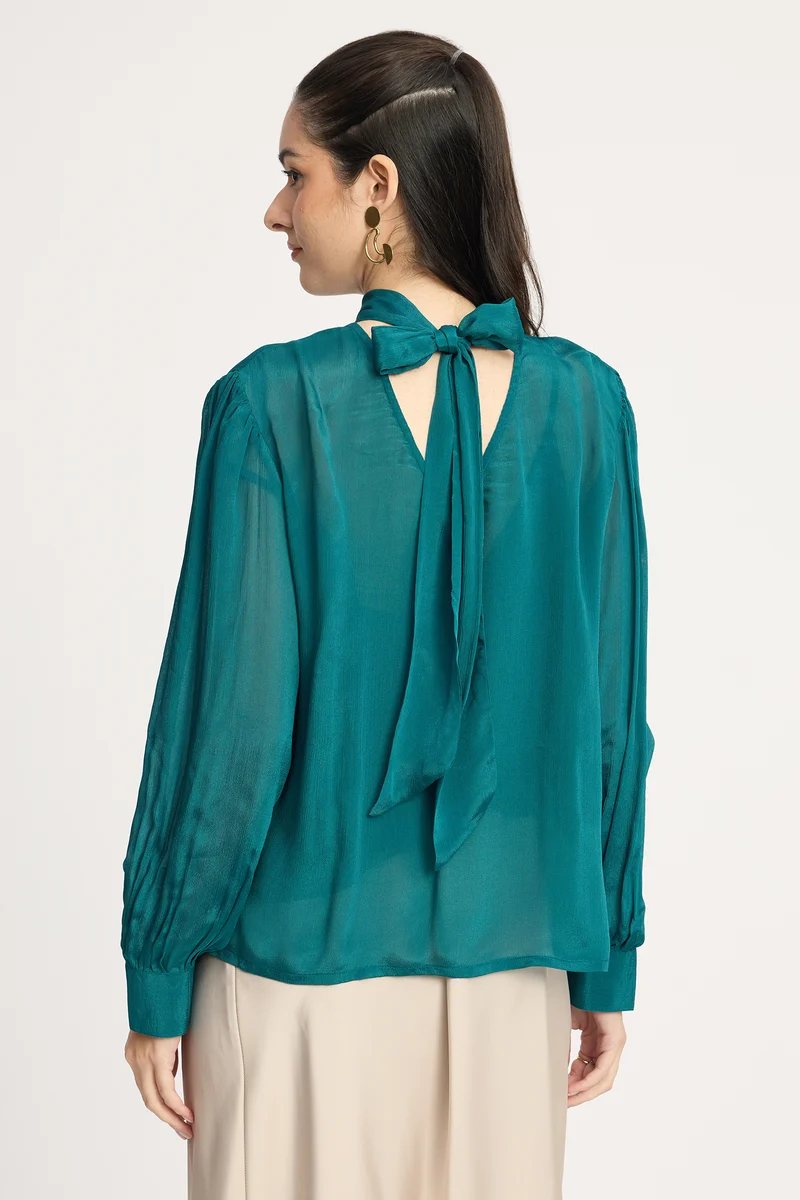 Alexy|Viscose Chiffon V-Neck Bow Top With Cami