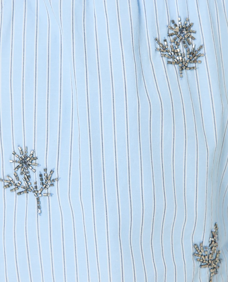 Short rayé avec fleurs en perles bijoux