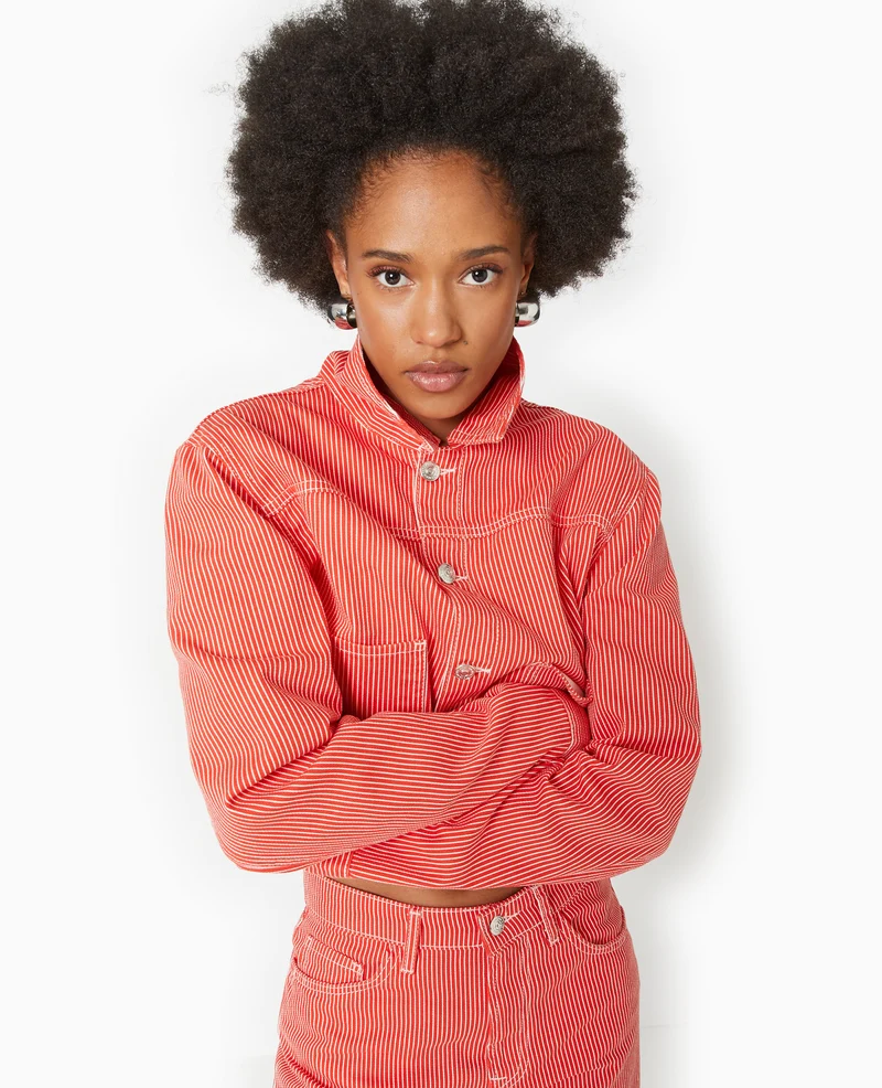 Veste courte en toile avec fines rayures