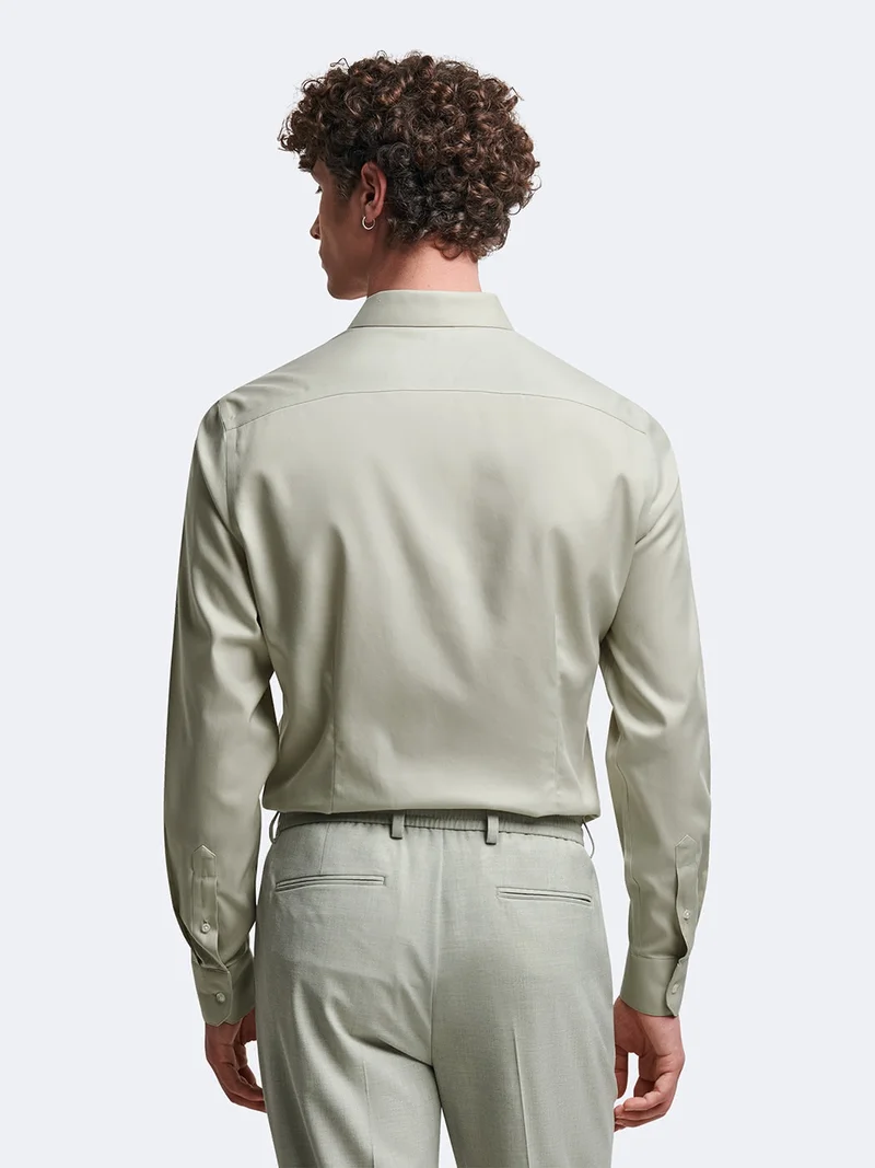 Chemise extra-slim sans repassage unie