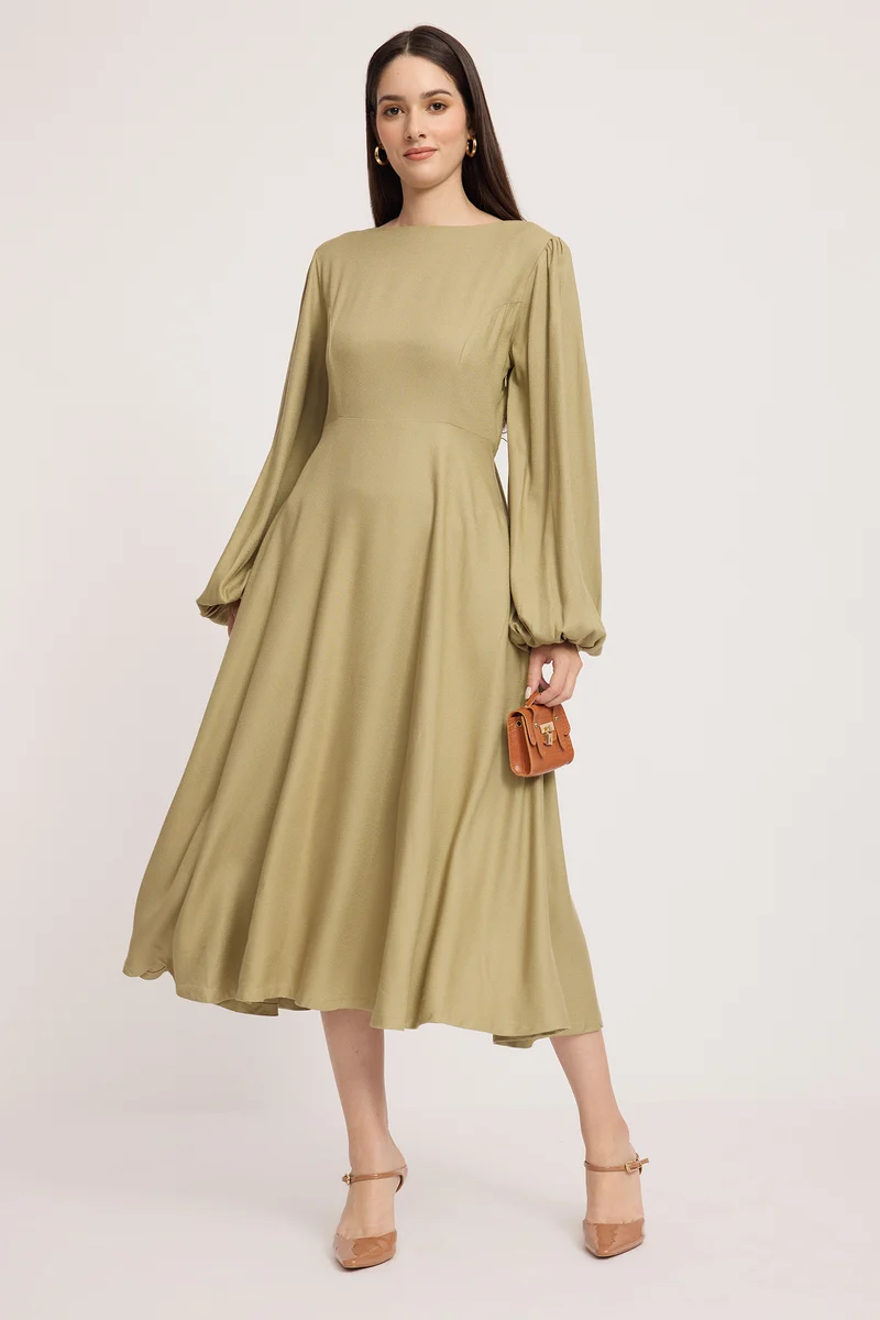 Vaati|100% Viscose Boat Neck Midi Dress