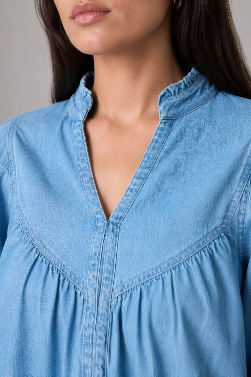 Emol|100% Cotton Gathered Yoke Boxy Denim Top