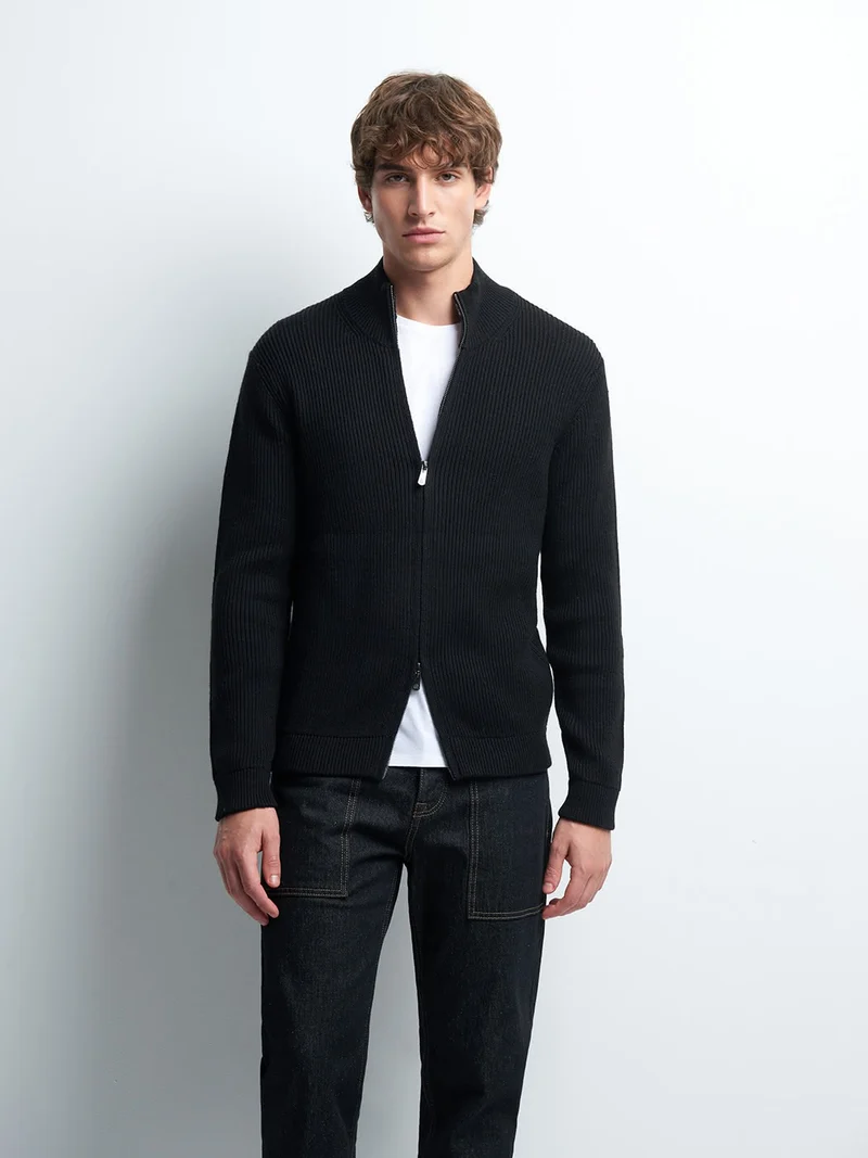 Cardigan col montant
