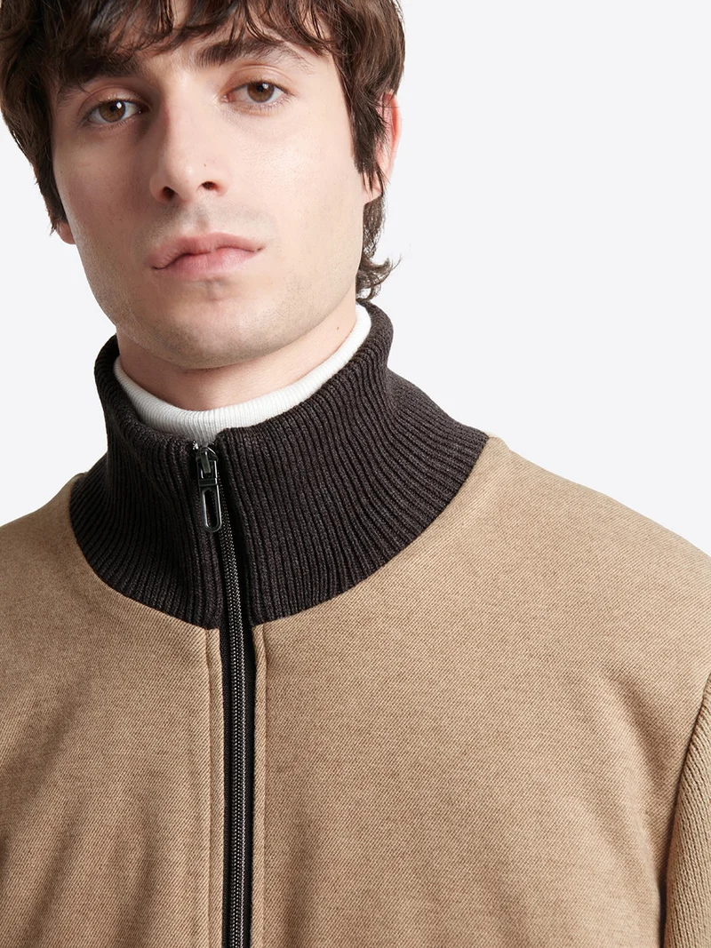 Cardigan à col zippé en coton mélangée