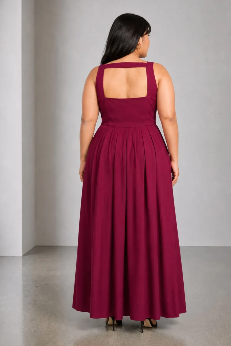 Chie |Viscose Pleated Dress With Sweetheart Neck