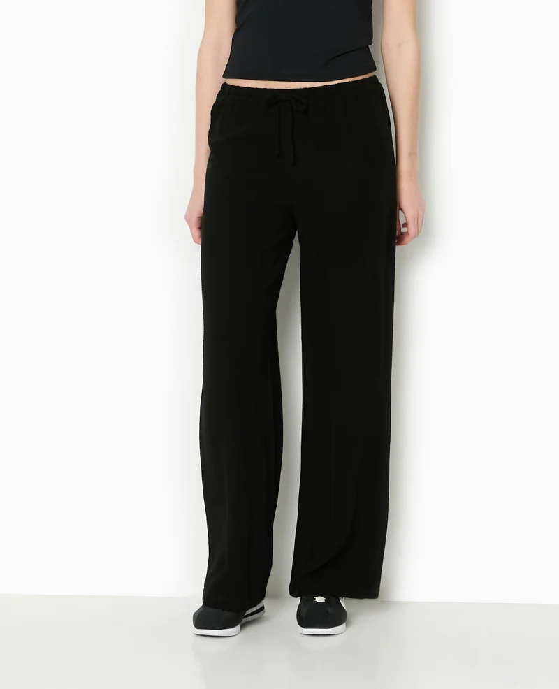 Pantalon large et droit avec taille élastiquée
