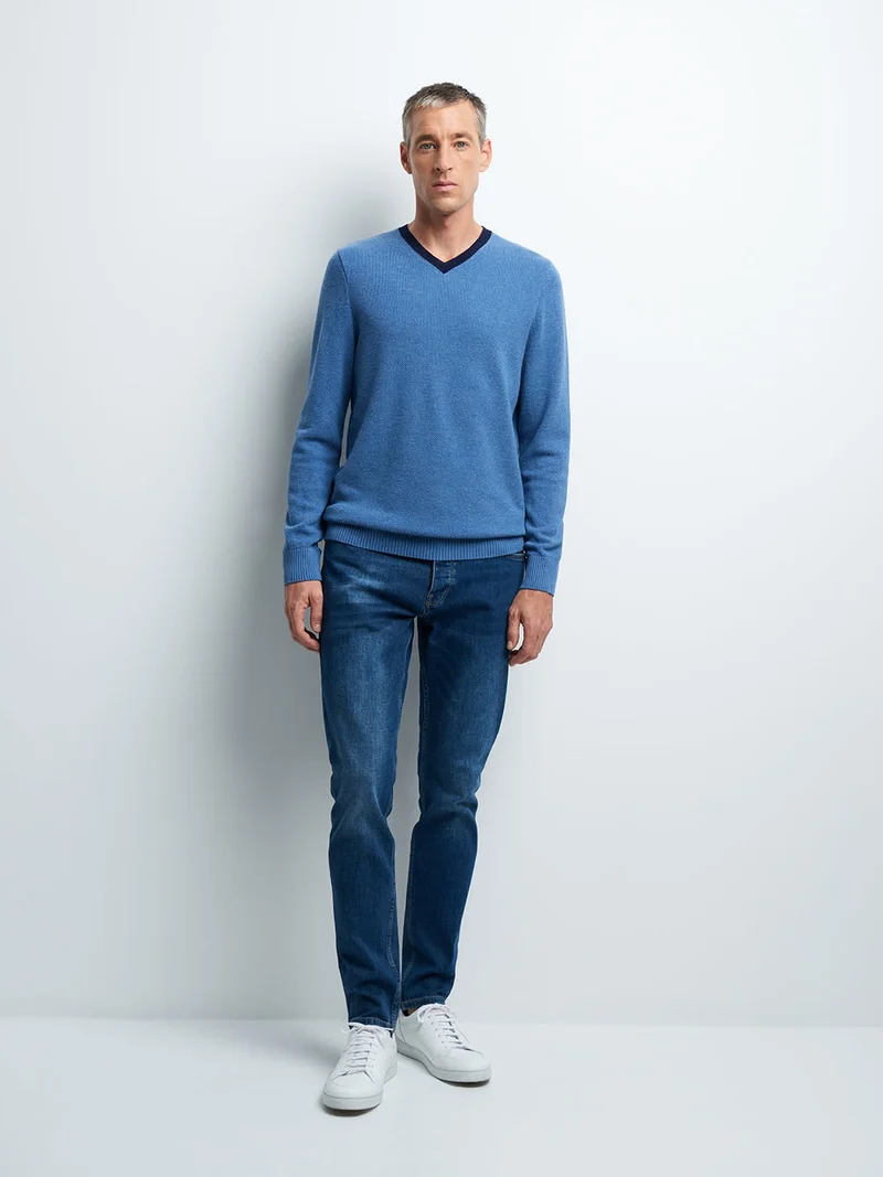 Pull col V
