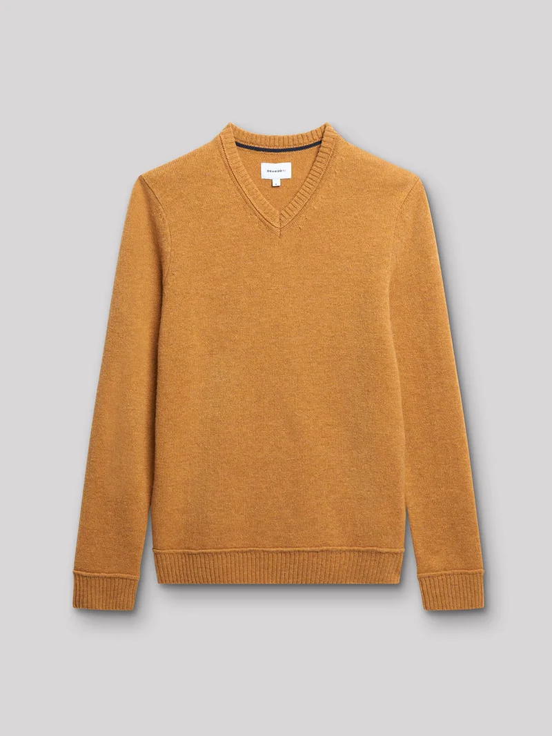 Pull col V en laine d'agneau