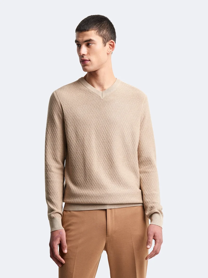 Pull col V en viscose certifiée
