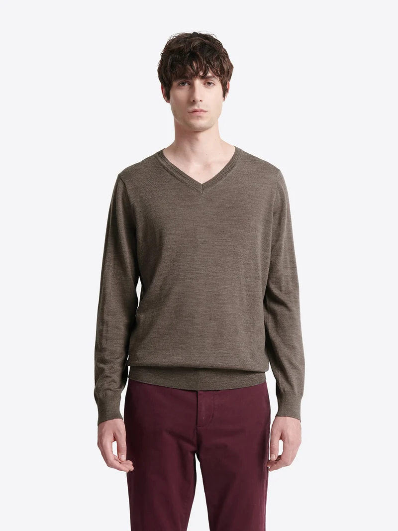 Pull col v 100% laine mérinos