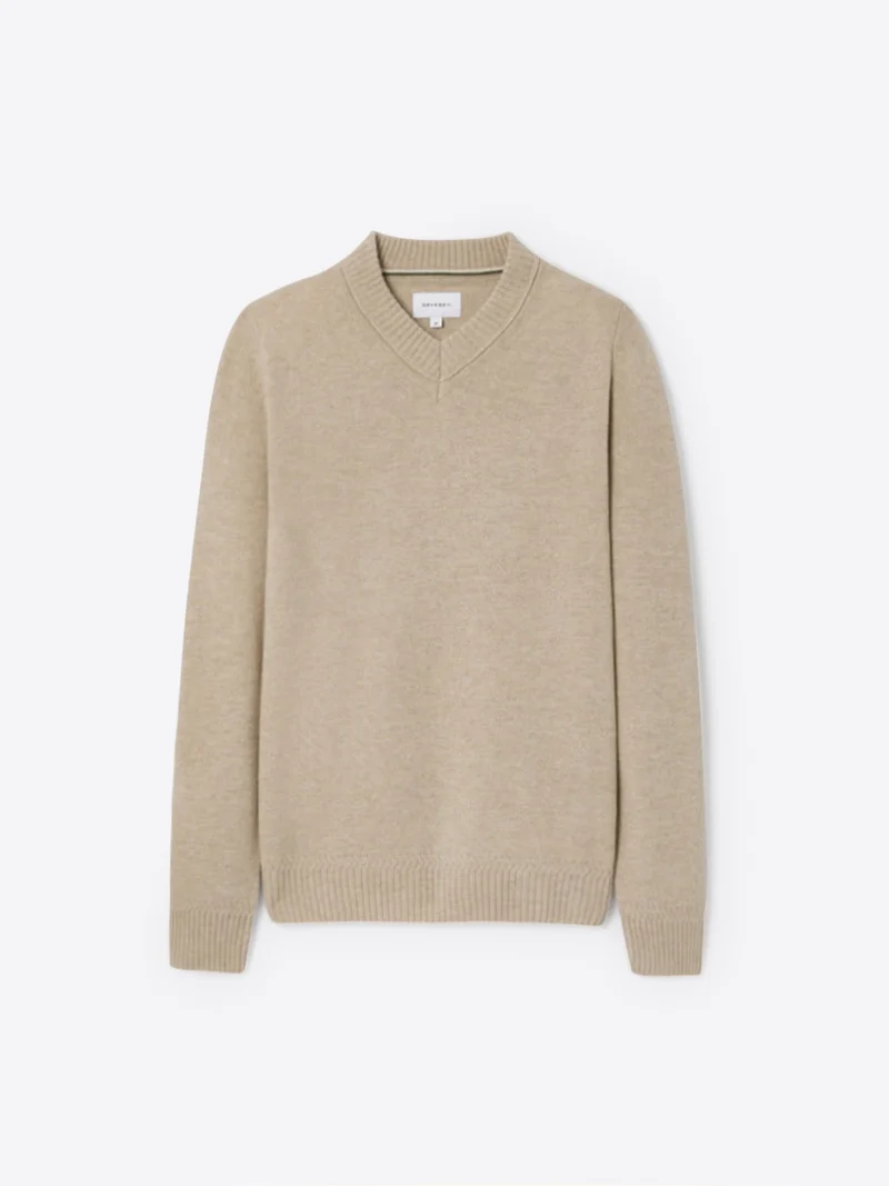 Pull col v en laine mélangée