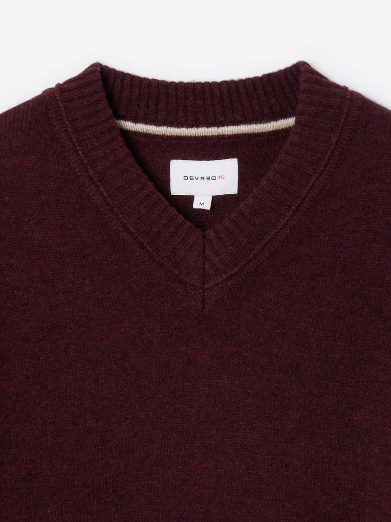 Pull col v en laine mélangée