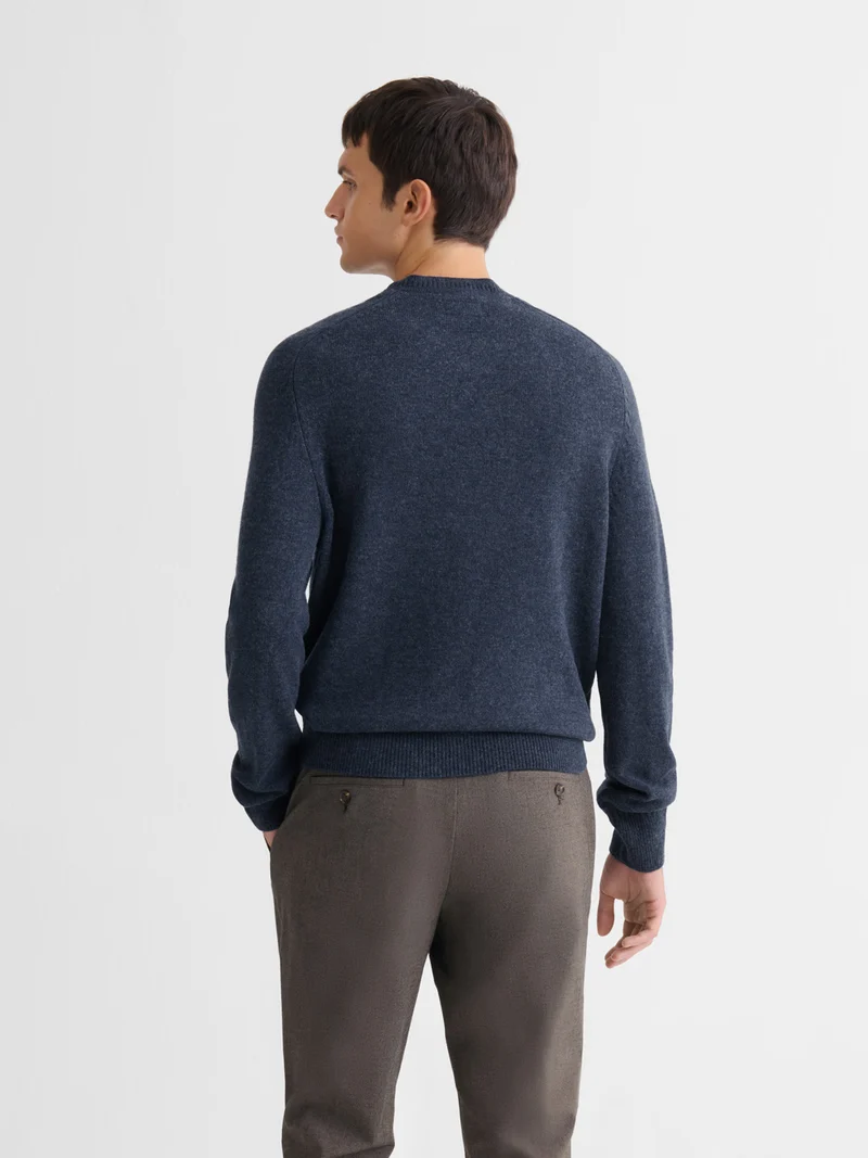 Pull col V en laine mélangée