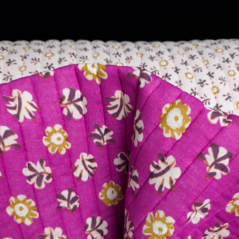 Double Gaze Matelassée Réversible | Floral | Crème & Fuchsia