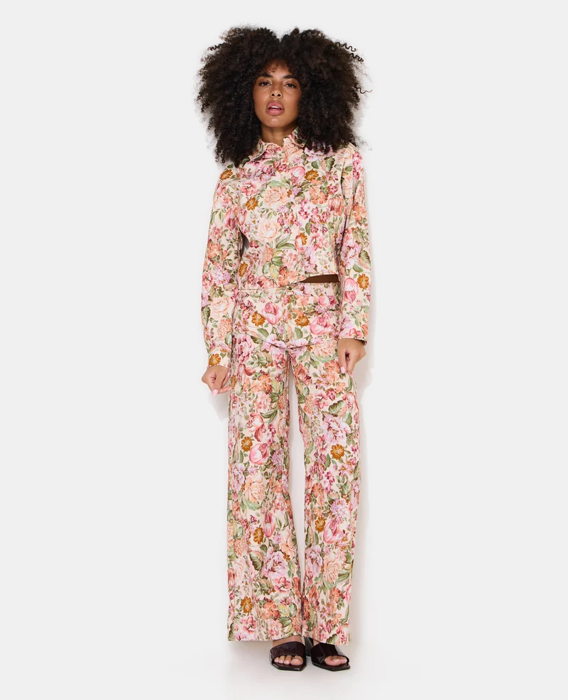 Veste droite motif fleurs façon tapisserie