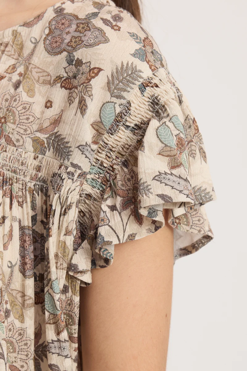 Rara|100% Viscose Tie-Up Top With Flutter Sleeves
