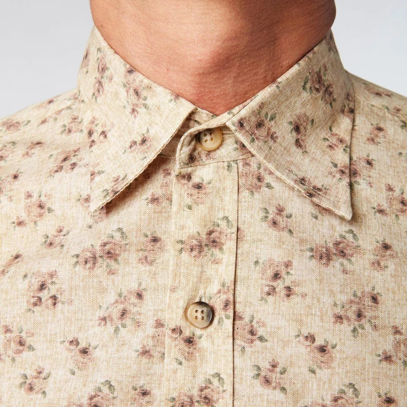 Chemise imprimée fleurs vintage jaune coupe ajustée en coton