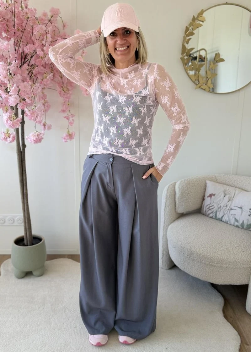 Top Malvina rose