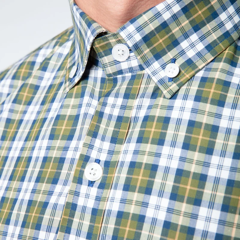 Chemise manches longues à carreaux vert et bleu en coton coupe ajustée
