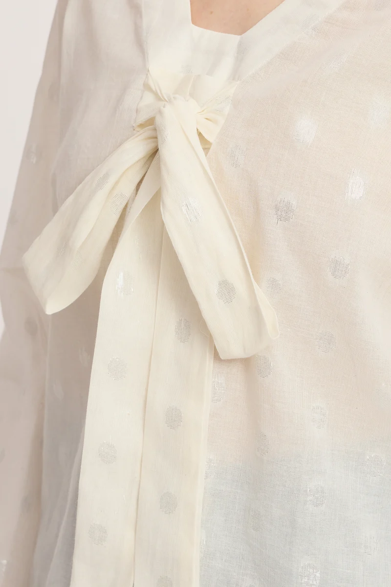 Inka|Cotton V-Neck Bow Detail Bell Sleeve Top