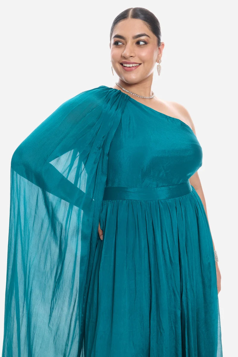 Vinis|Viscose Asymmetric One Shoulder Gown