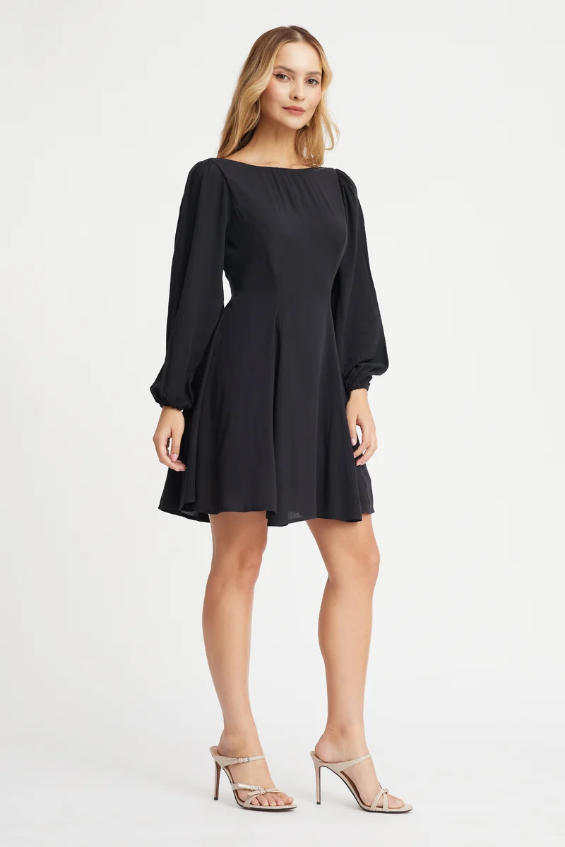 Issna|100% Viscose Godet Mini Dress