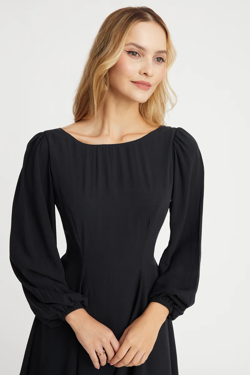 Issna|100% Viscose Godet Mini Dress