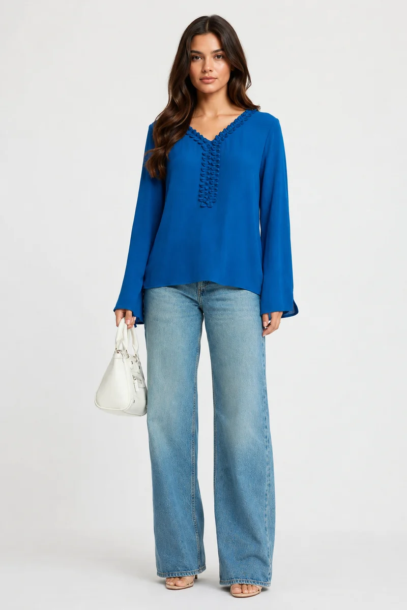 Tilopa|100% Viscose Relaxed Ruffle Neck Top