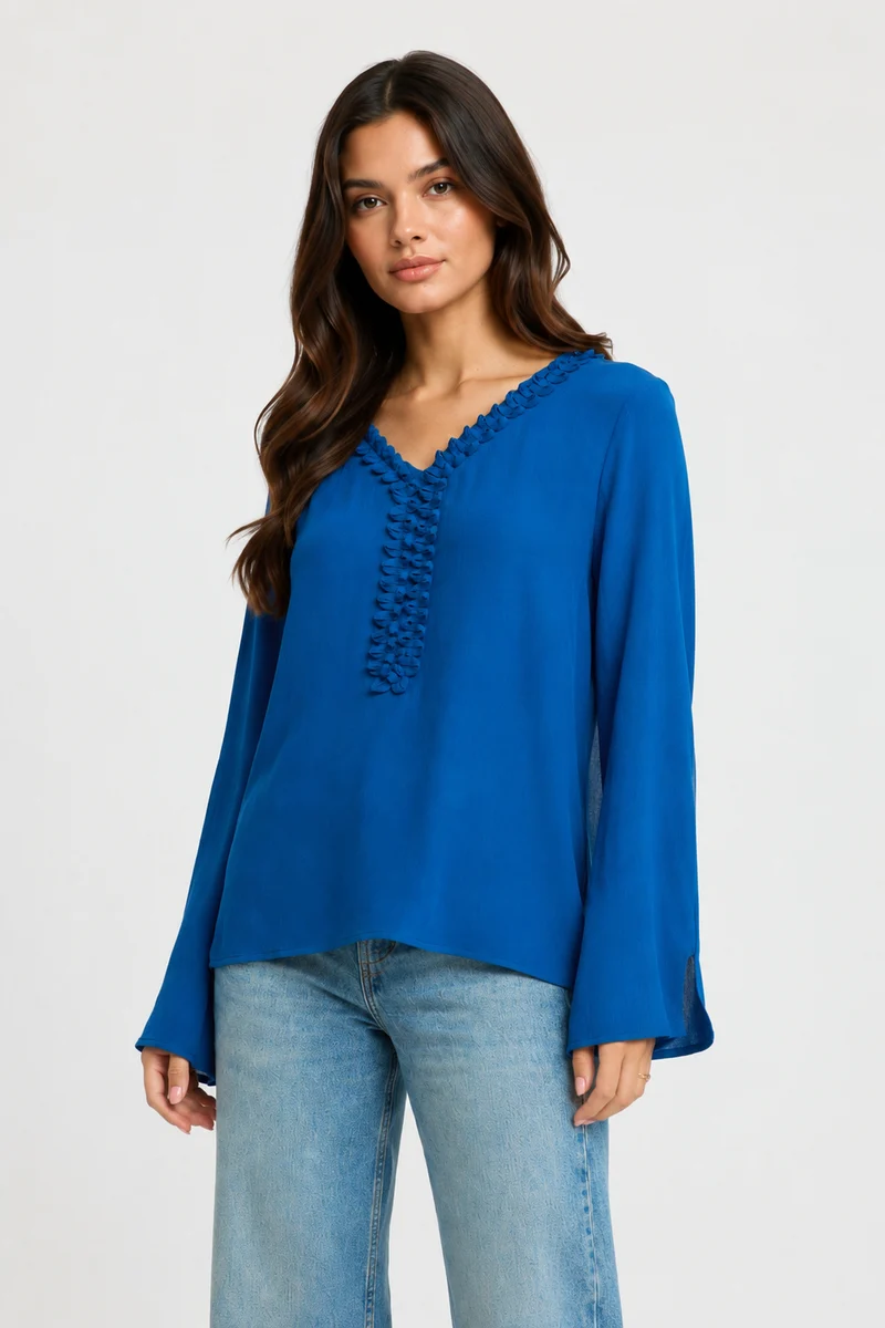 Tilopa|100% Viscose Relaxed Ruffle Neck Top