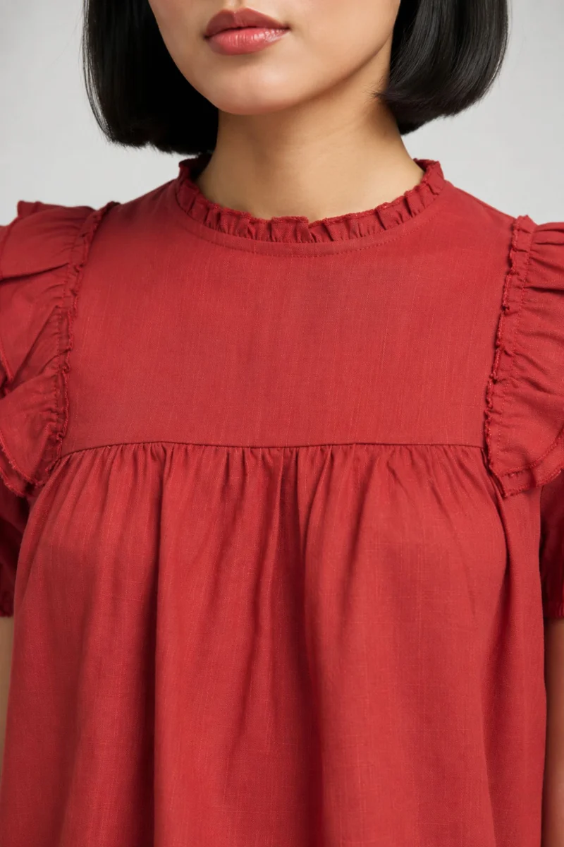 Paltso|100% Viscose Ruffle Boxy Crop Top