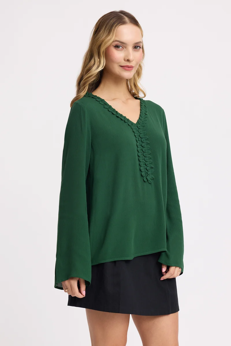 Tingzin|100% Viscose Relaxed Ruffle Neck Top