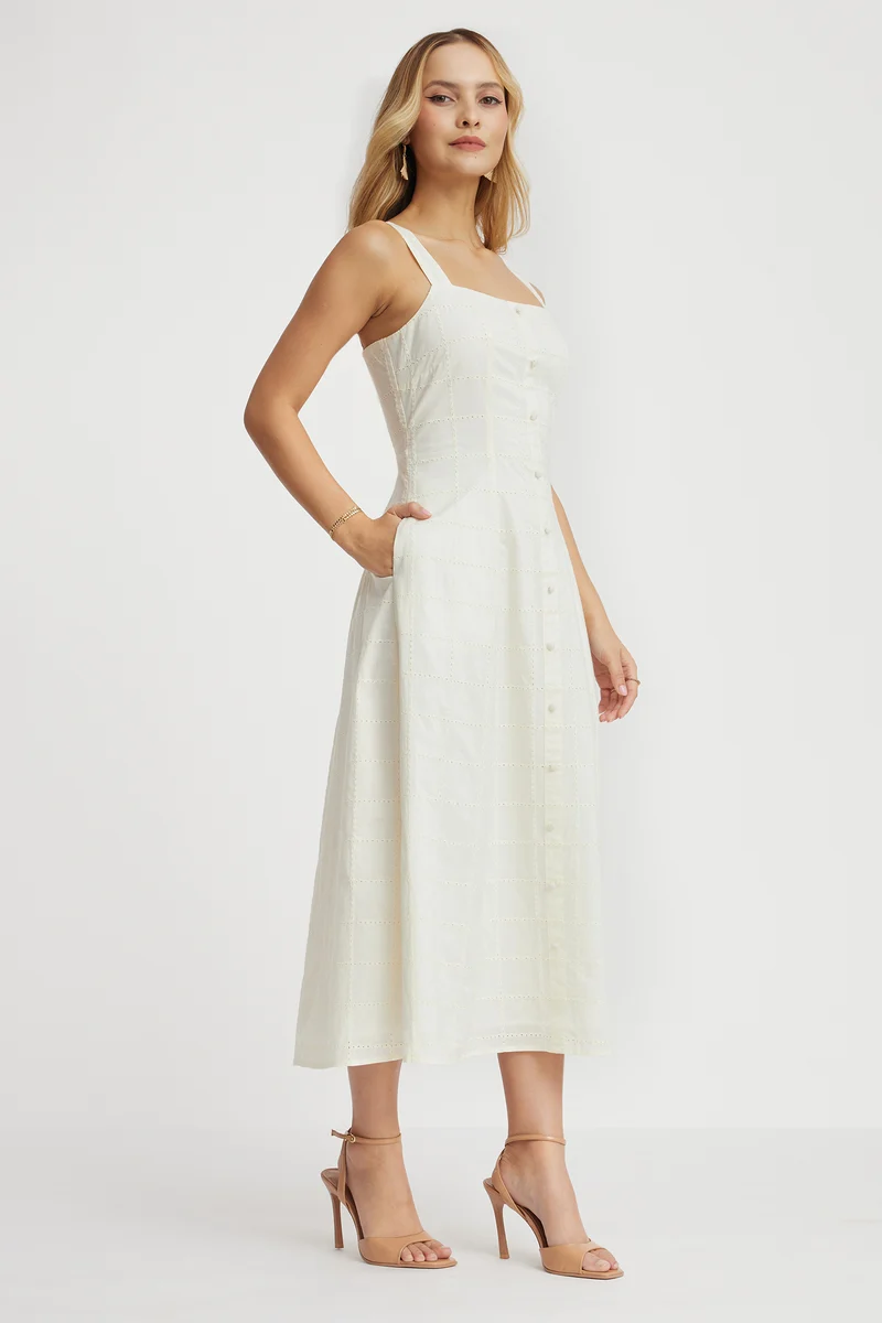 Tobden|100% Viscose Strap Embroidered Dress